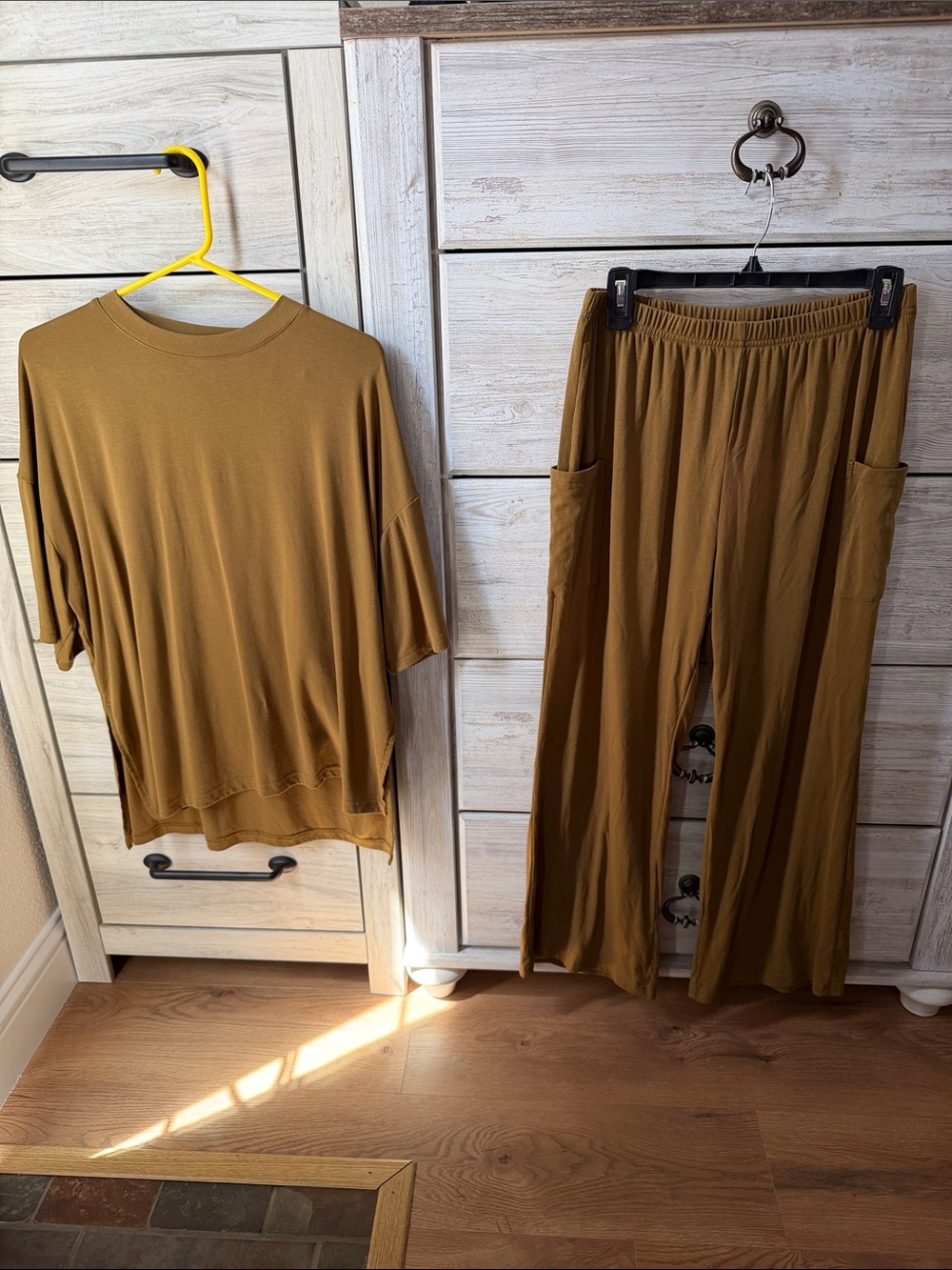 2 piece set